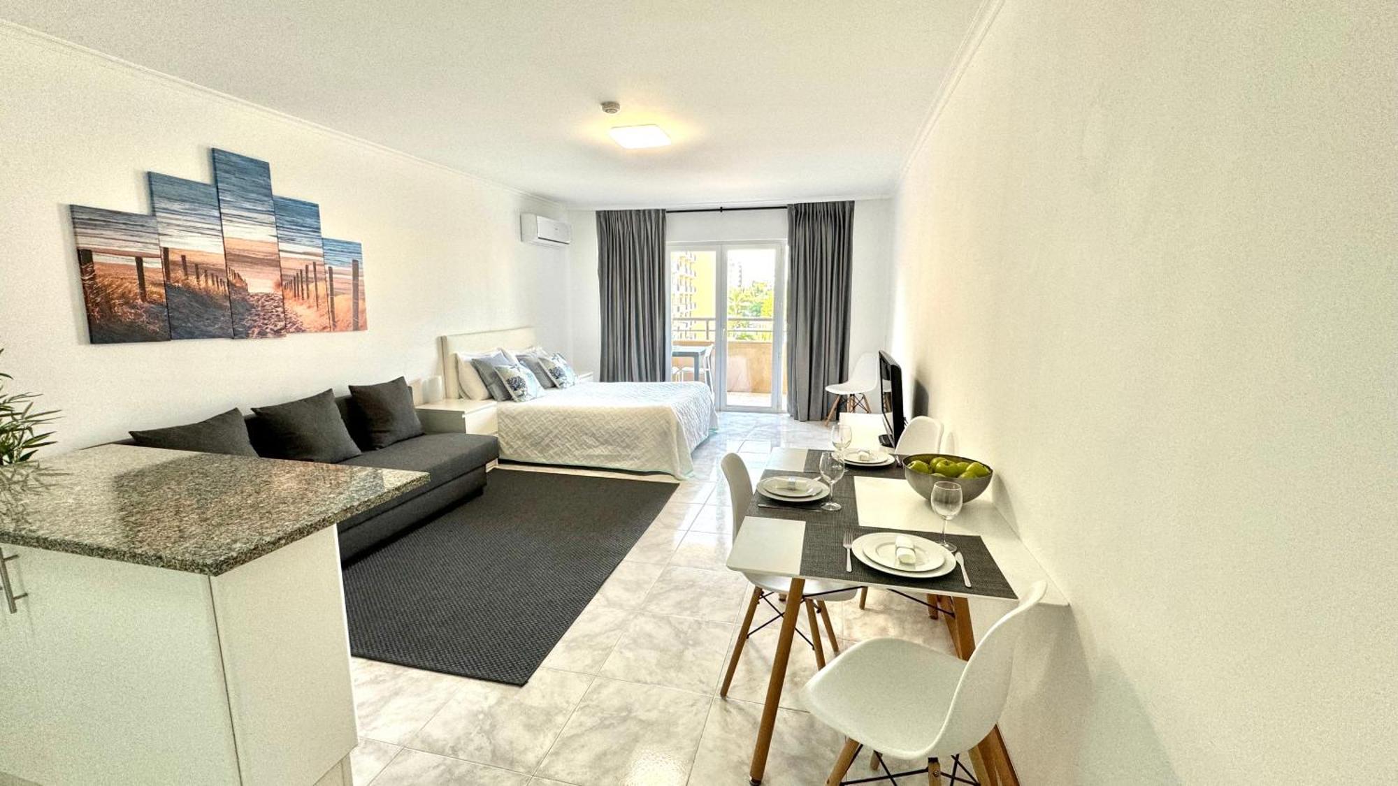 Praia Da Rocha, 4ºb Jardins Da Rocha, Charming Studio, Near The Sea, By Ig Portimao Exterior photo